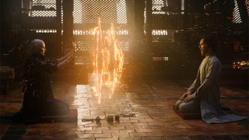 Illustration for article titled Doctor Strange Is a Gorgeous Superhero Movie You've Seen Too Many Times